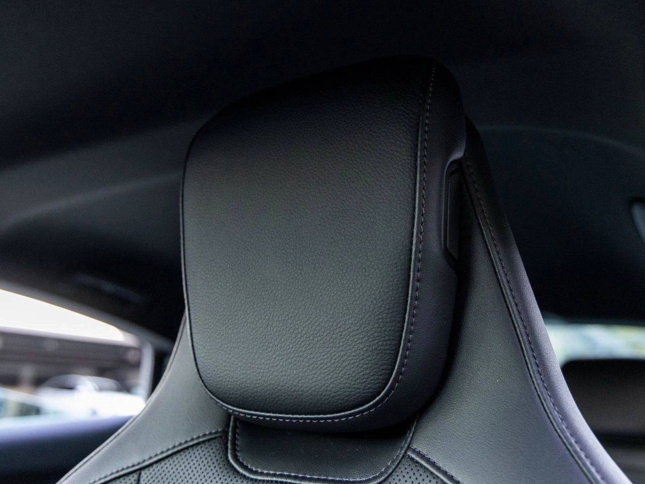 2025 Porsche Taycan Taycan