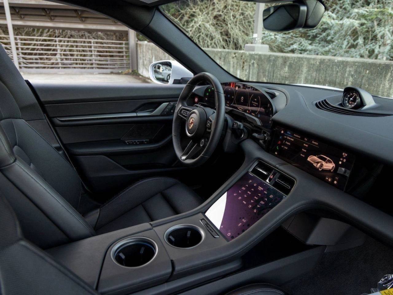 2025 Porsche Taycan Taycan