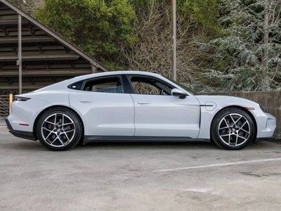 2025 Porsche Taycan Taycan