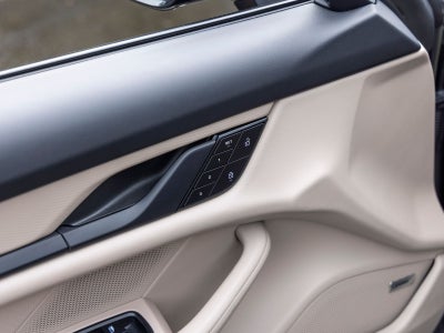 2023 Porsche Taycan Taycan (MY23)