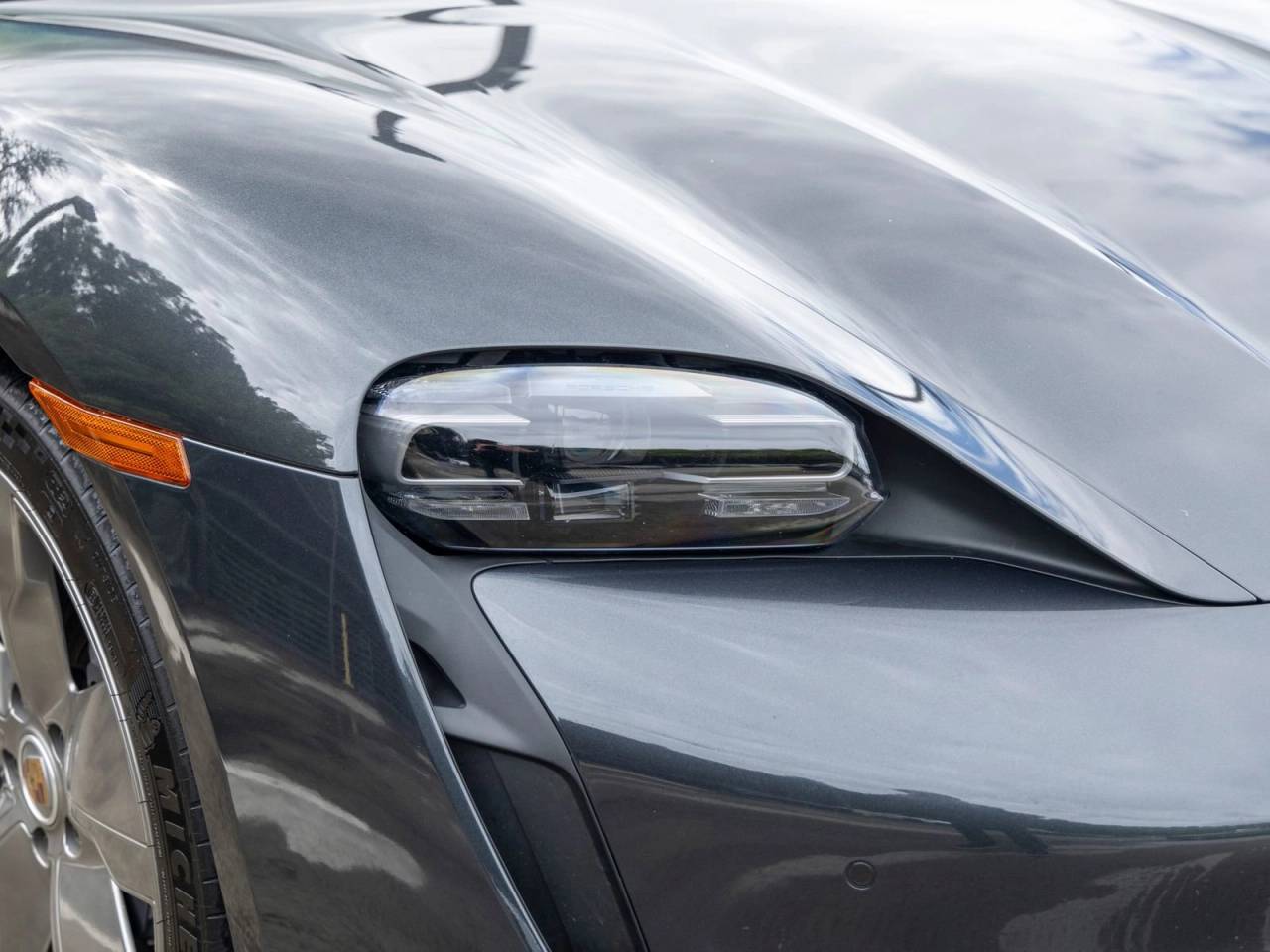 2023 Porsche Taycan Base