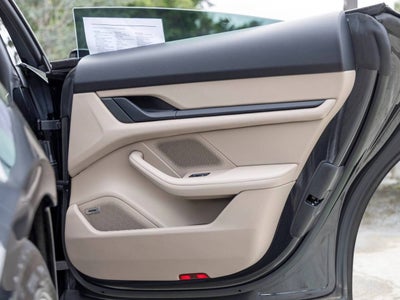 2023 Porsche Taycan Base