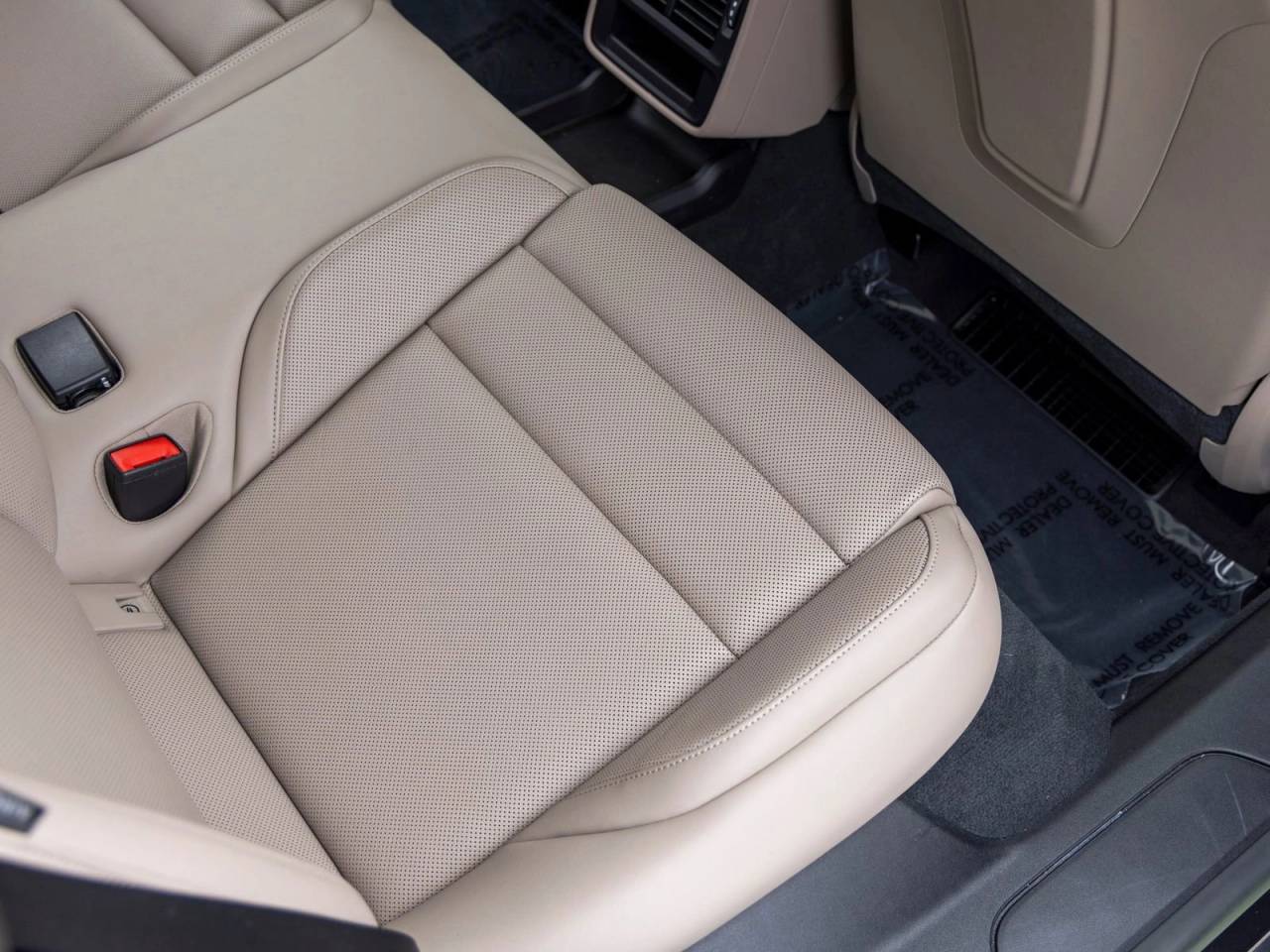 2023 Porsche Taycan Base