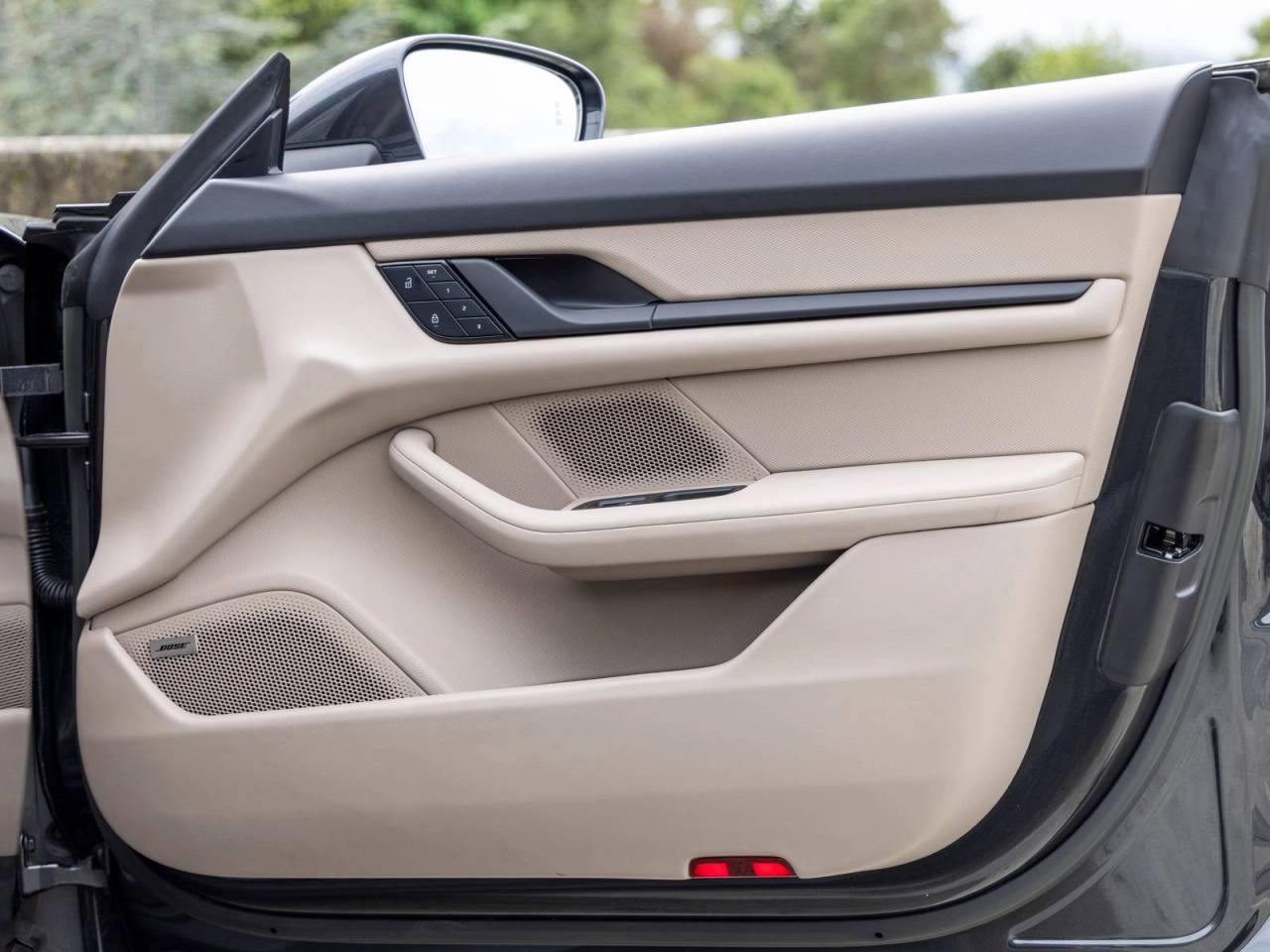 2023 Porsche Taycan Base