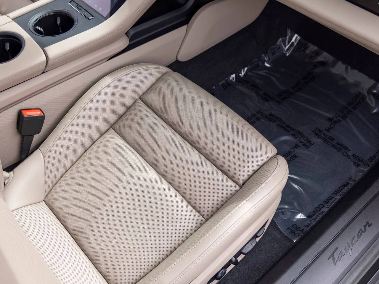 2023 Porsche Taycan Base