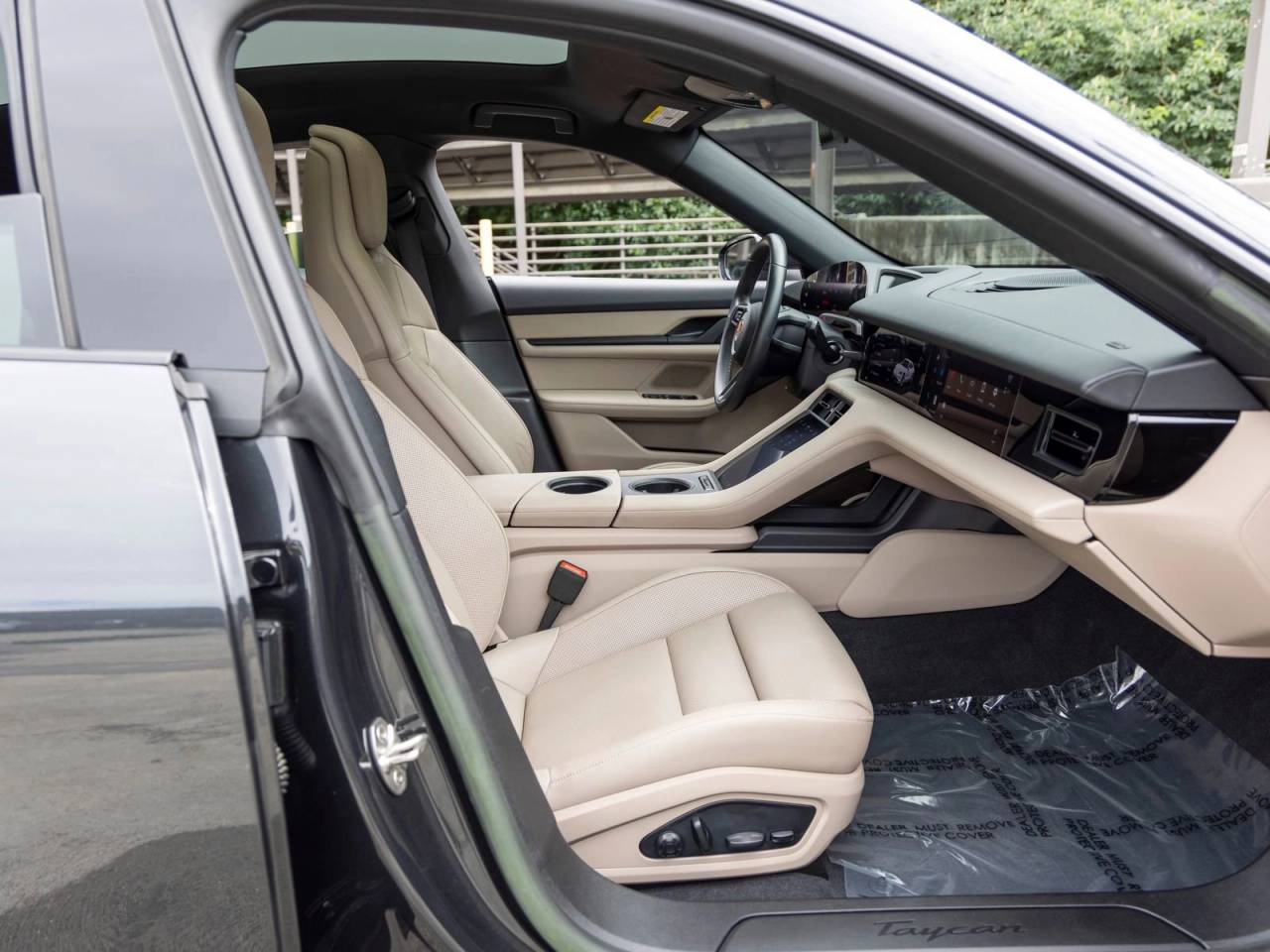 2023 Porsche Taycan Base