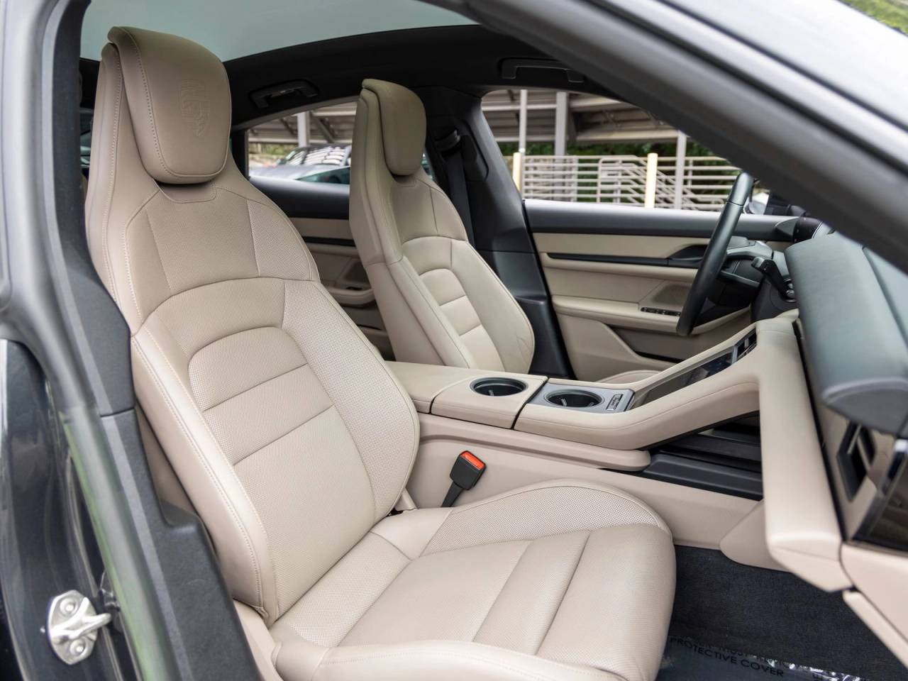 2023 Porsche Taycan Base