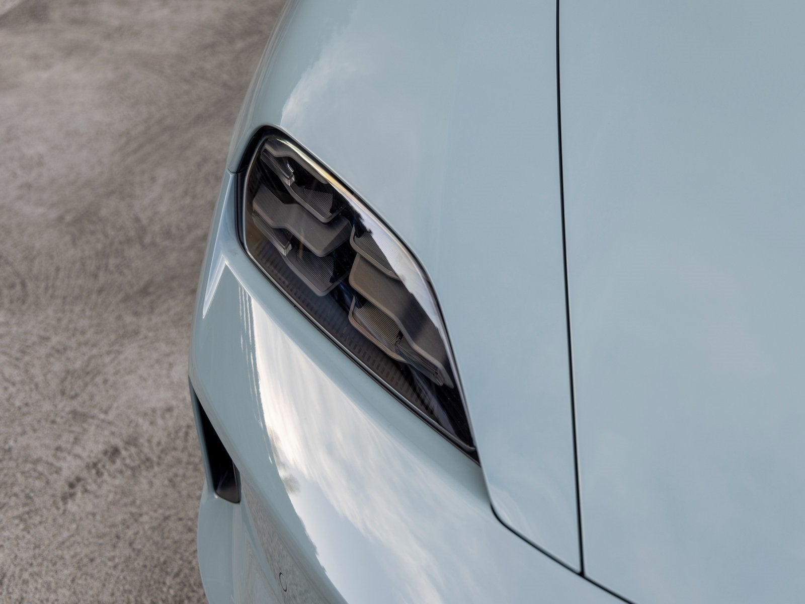 2025 Porsche Taycan Taycan