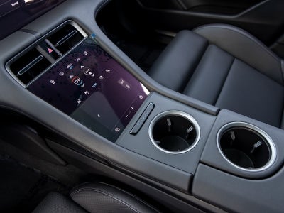 2025 Porsche Taycan Taycan