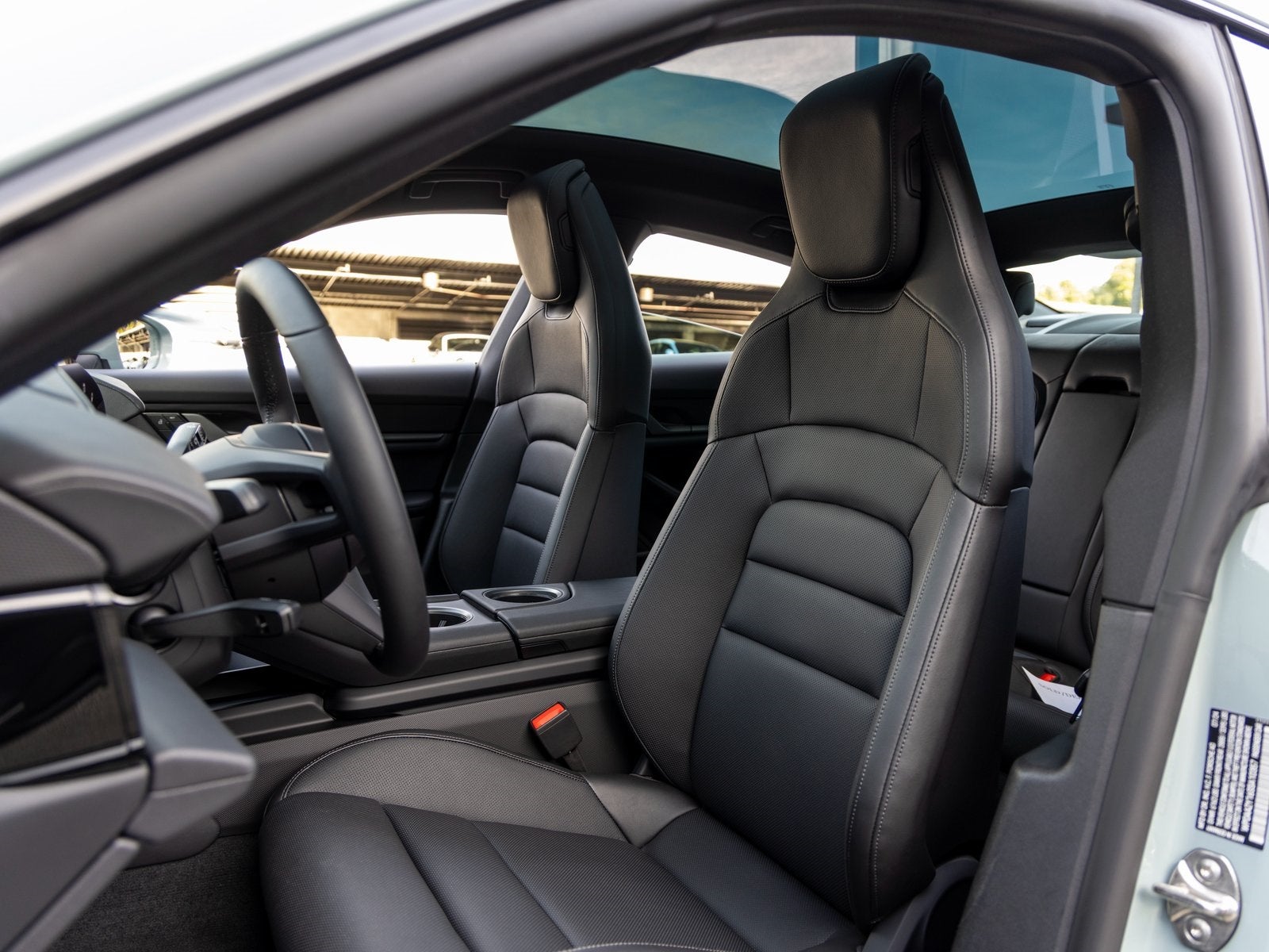 2025 Porsche Taycan Taycan