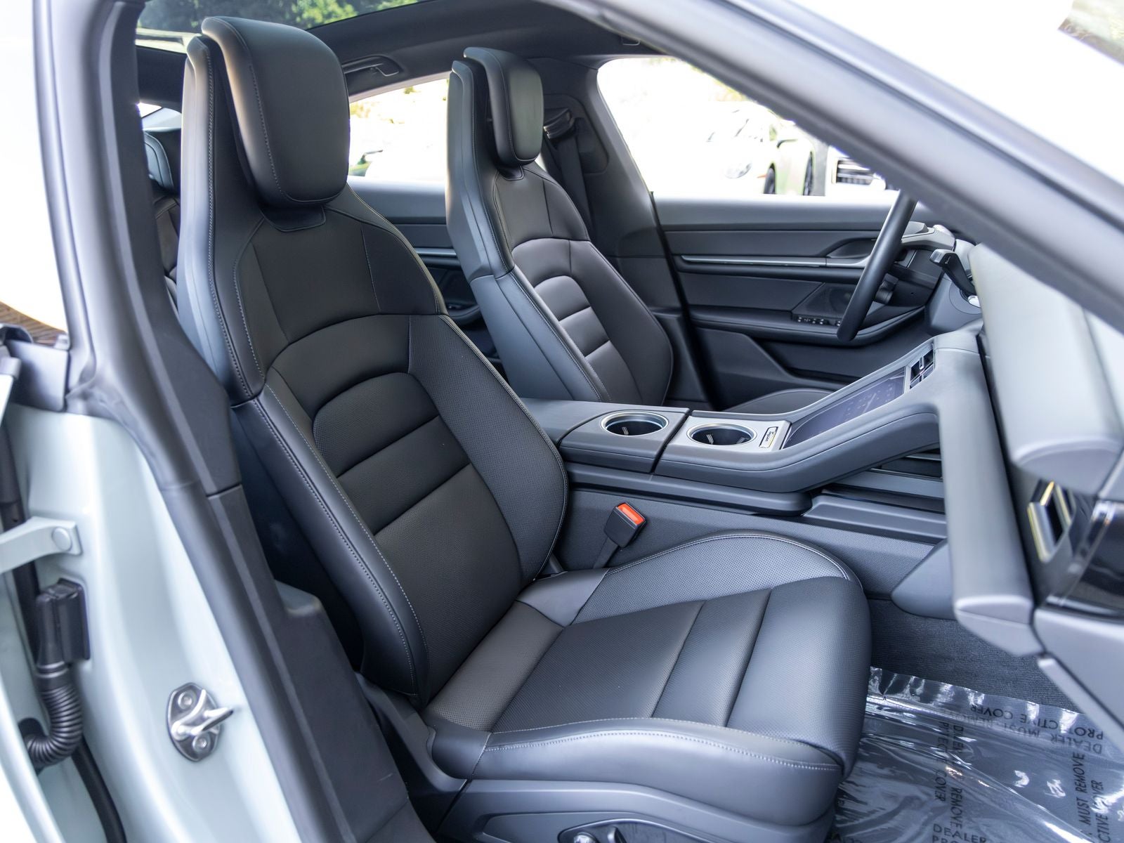 2025 Porsche Taycan Base