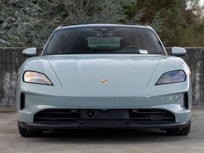 2025 Porsche Taycan Taycan