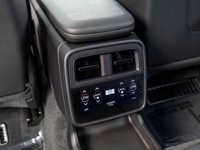 2025 Porsche Taycan Taycan