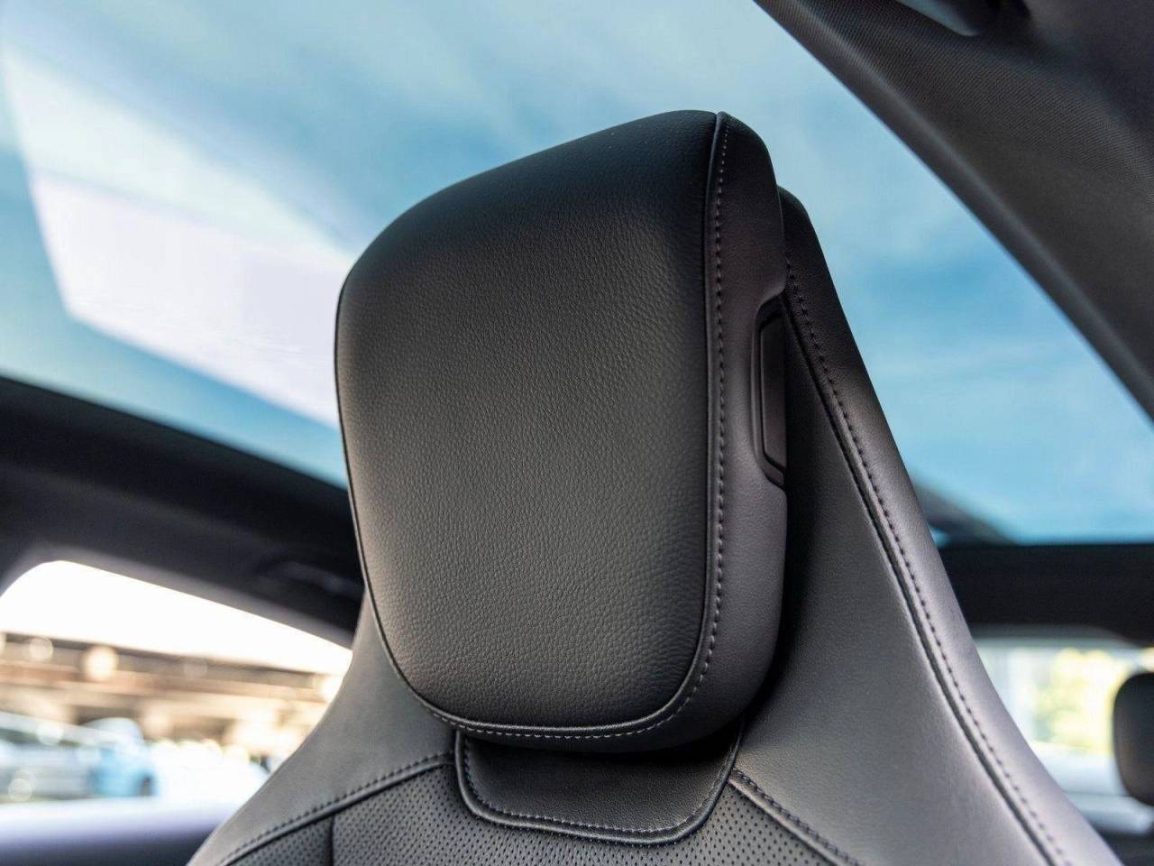 2025 Porsche Taycan Taycan