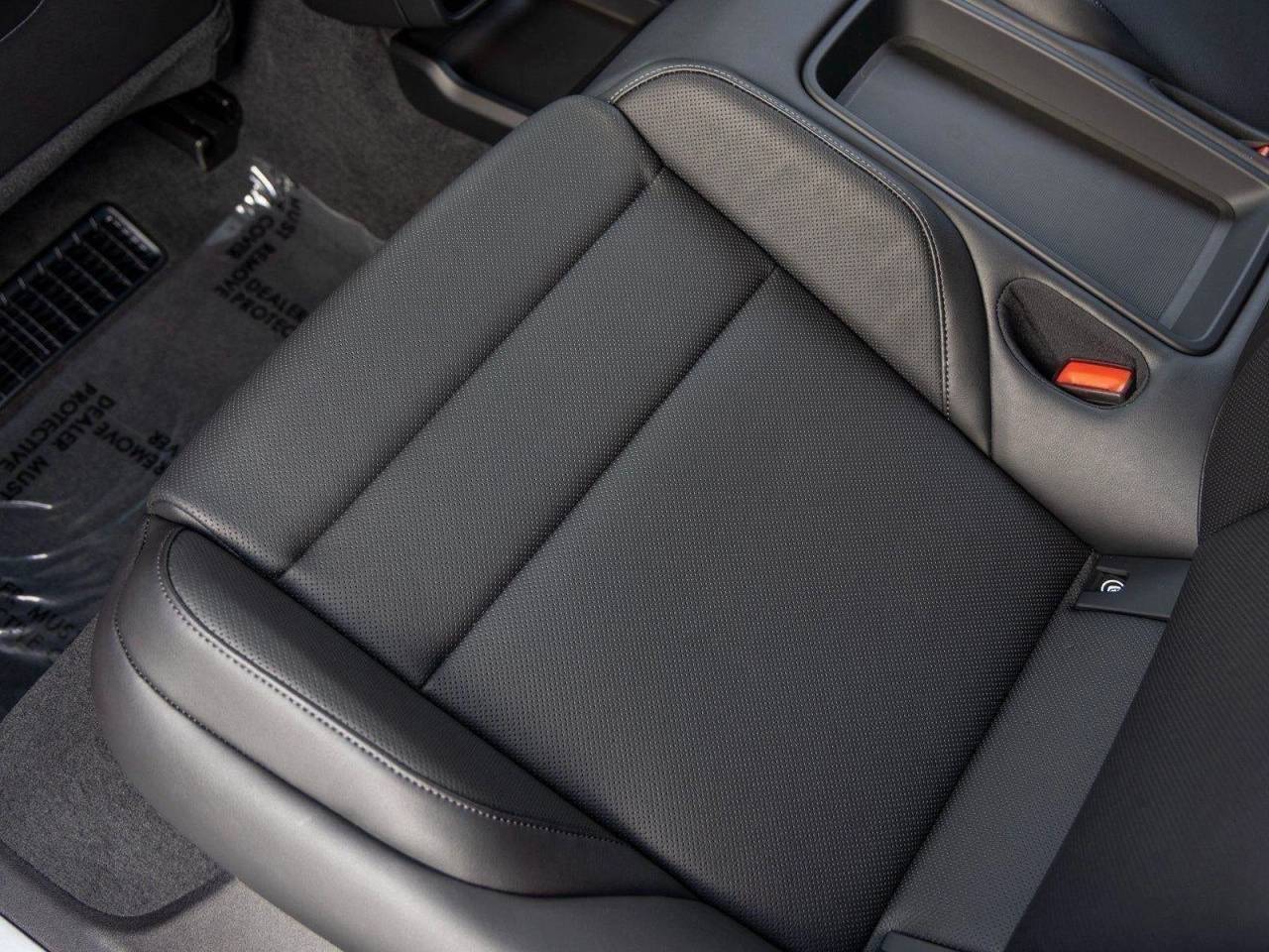 2025 Porsche Taycan Taycan