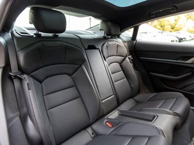 2025 Porsche Taycan Taycan