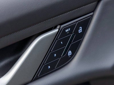 2025 Porsche Taycan Taycan