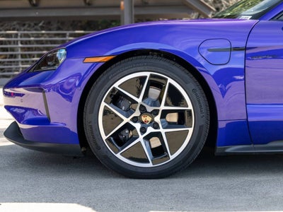 2025 Porsche Taycan Taycan 4