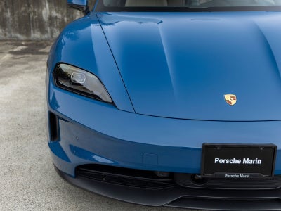 2025 Porsche Taycan Taycan 4