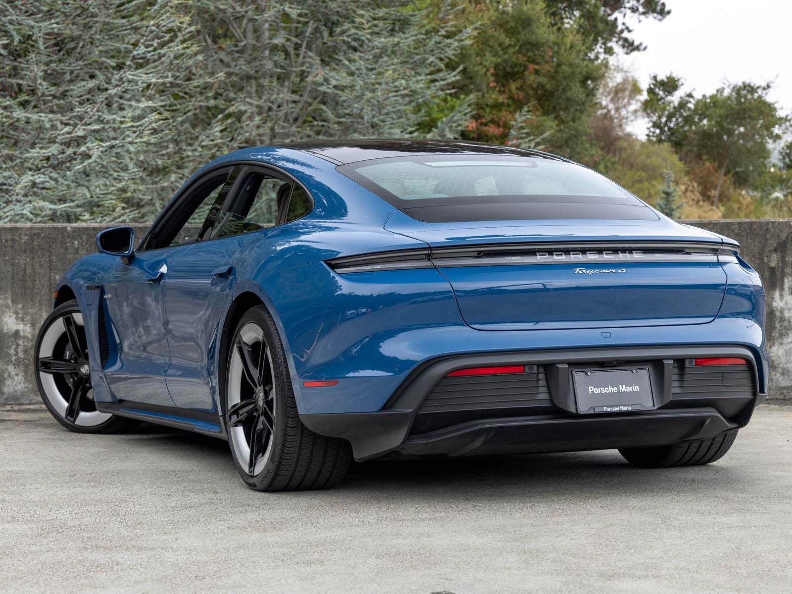 2025 Porsche Taycan Taycan 4