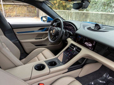 2025 Porsche Taycan Taycan 4