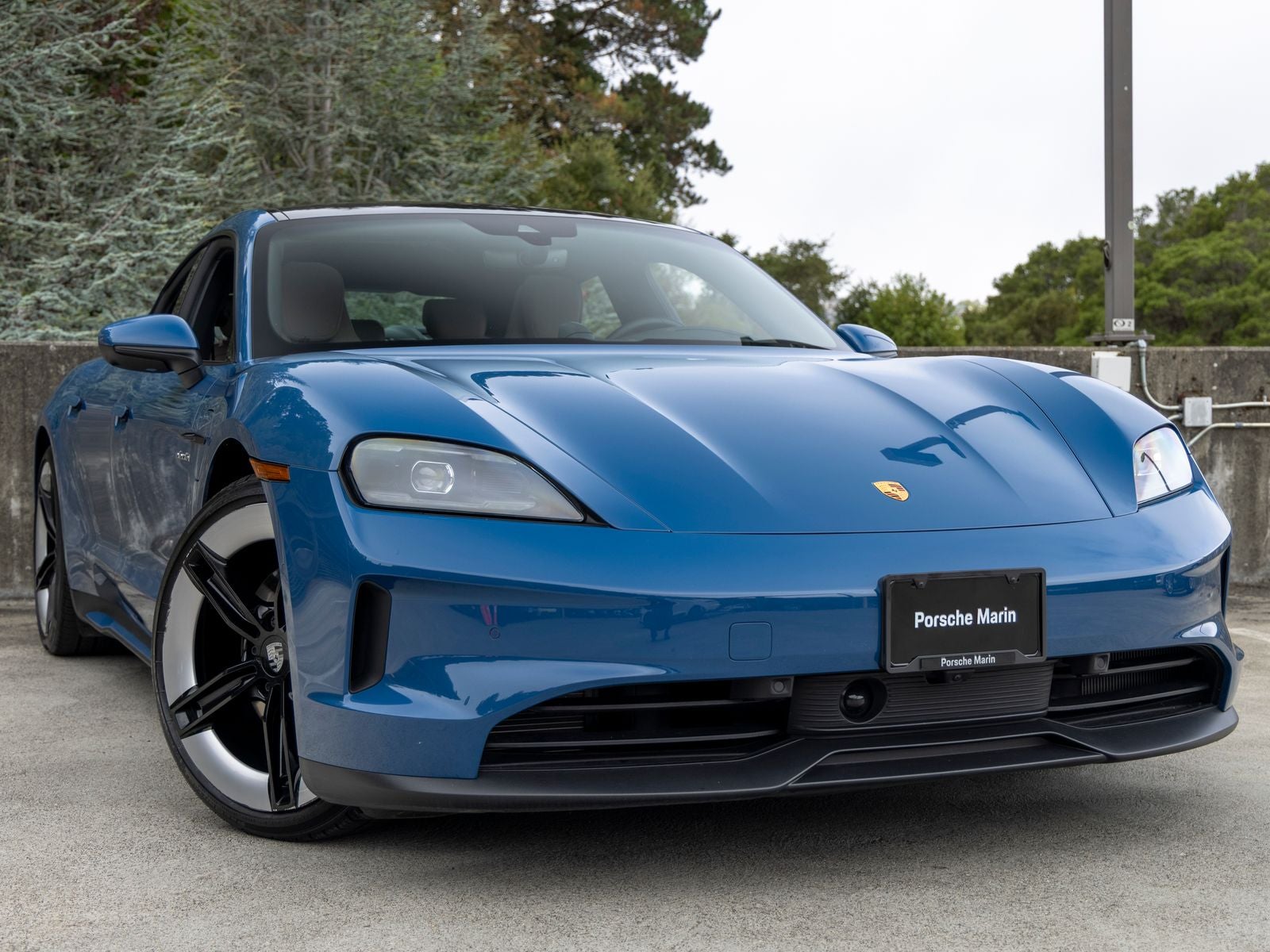 2025 Porsche Taycan Taycan 4