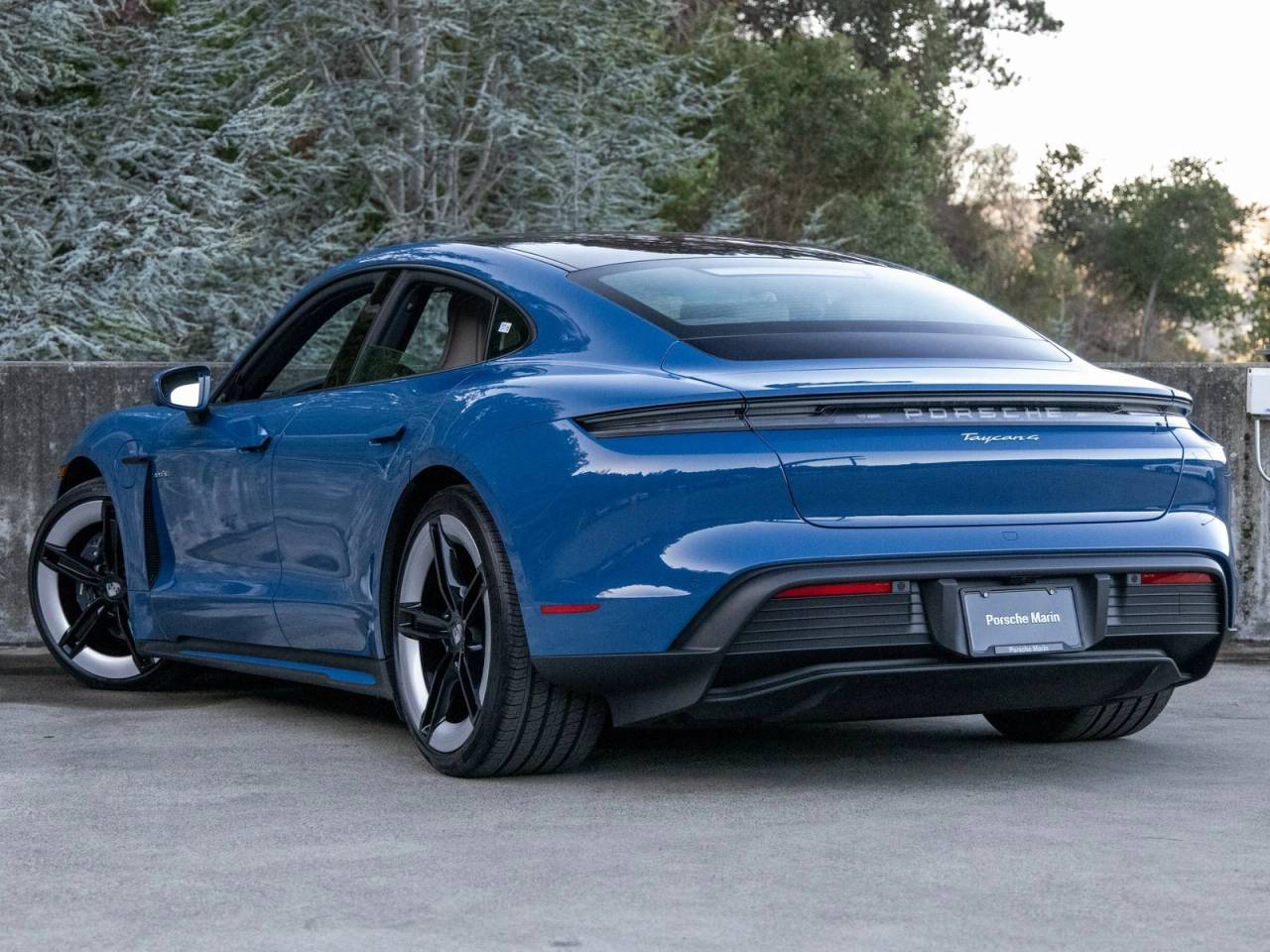 2025 Porsche Taycan Taycan 4