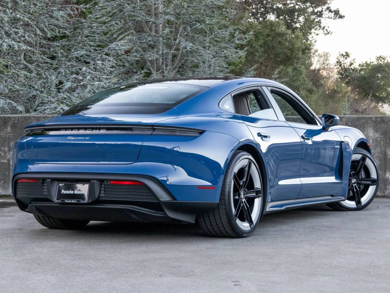 2025 Porsche Taycan Taycan 4