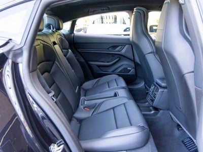 2026 Porsche Taycan 4 Black Edition