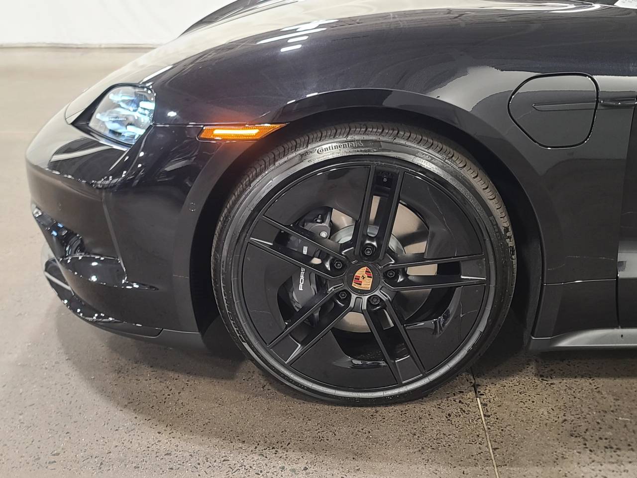 2026 Porsche Taycan Taycan 4 Black Edition