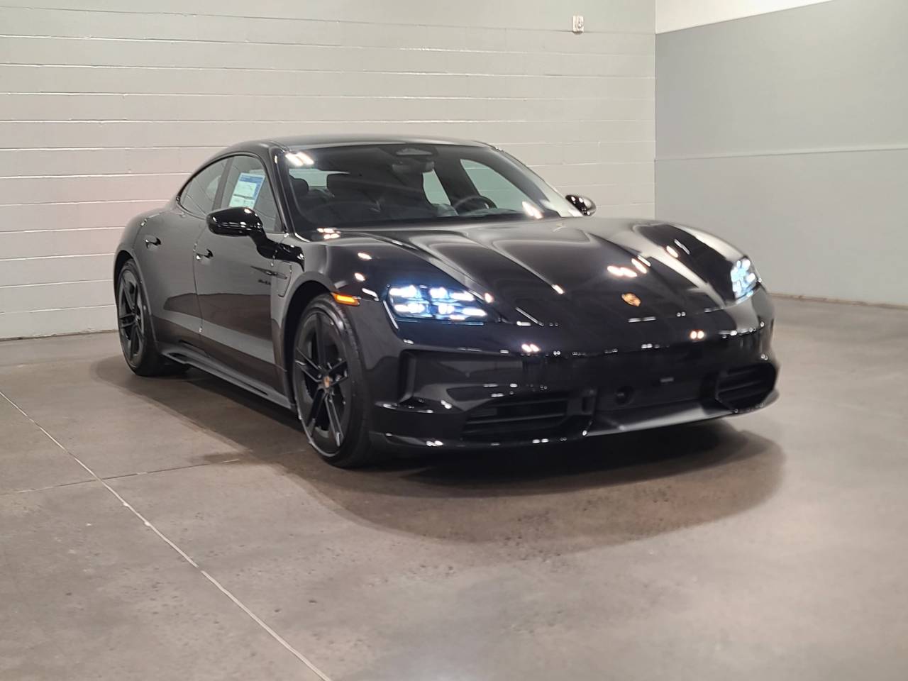 2026 Porsche Taycan Taycan 4 Black Edition