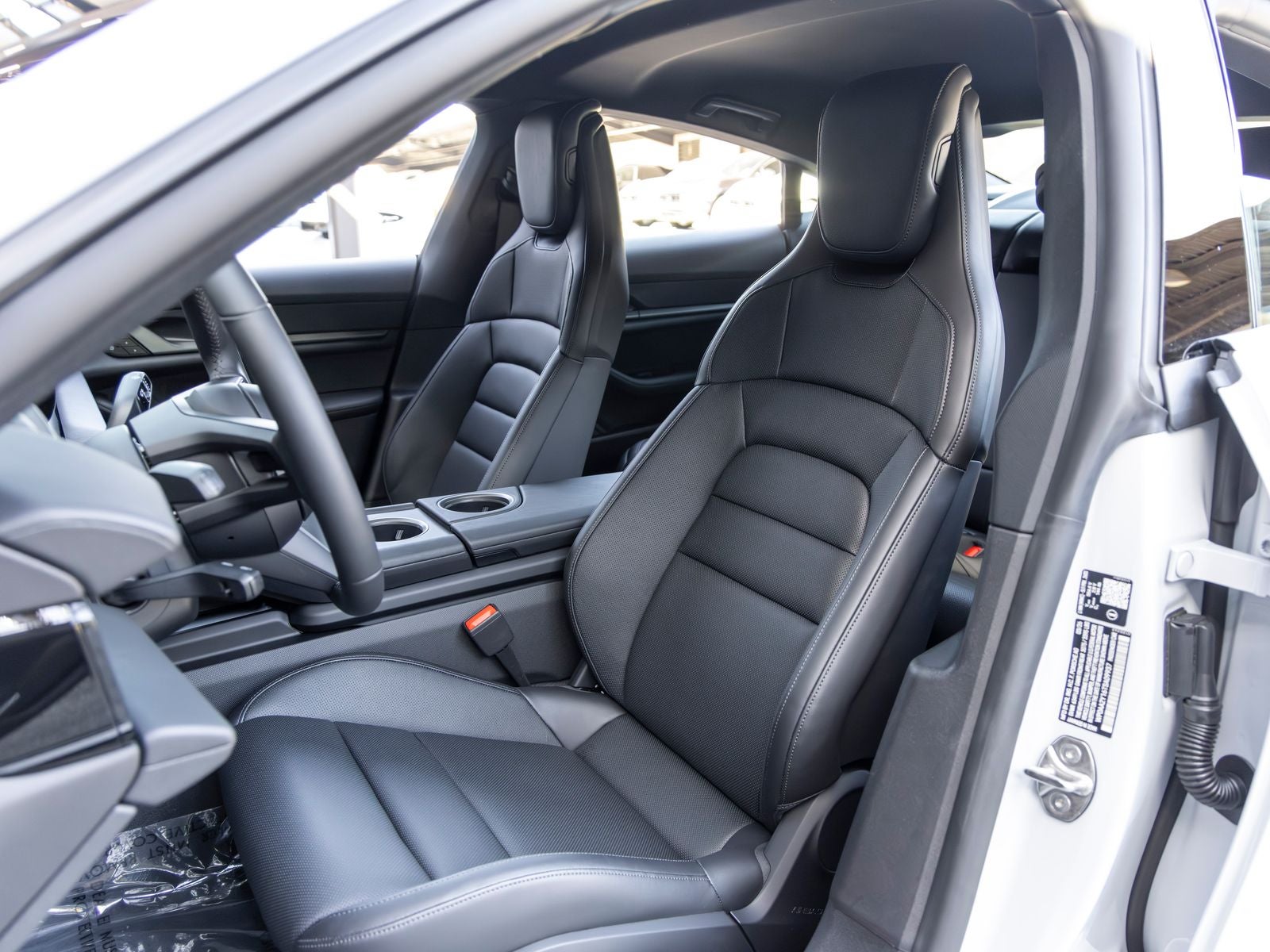 2026 Porsche Taycan 4