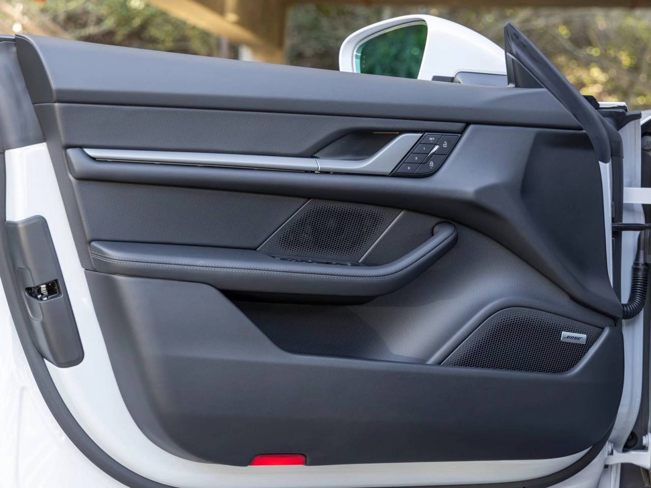 2026 Porsche Taycan 4