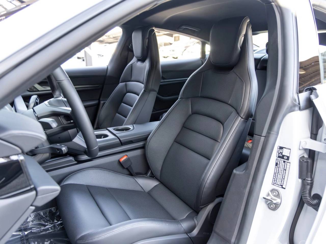 2026 Porsche Taycan 4