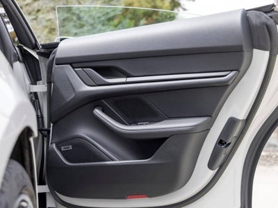 2023 Porsche Taycan Taycan