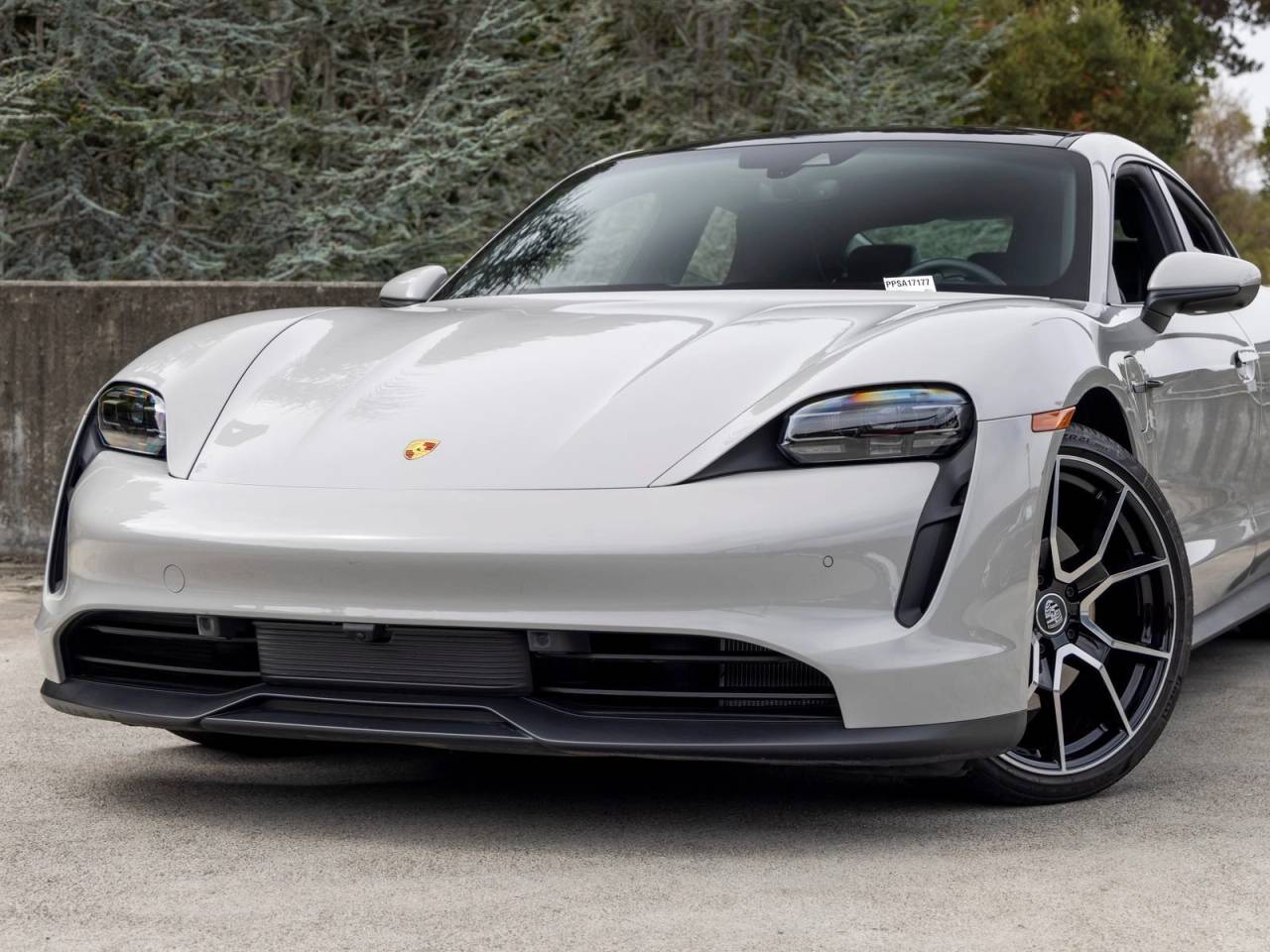 2023 Porsche Taycan Taycan