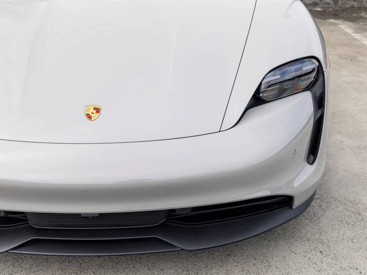 2023 Porsche Taycan Taycan