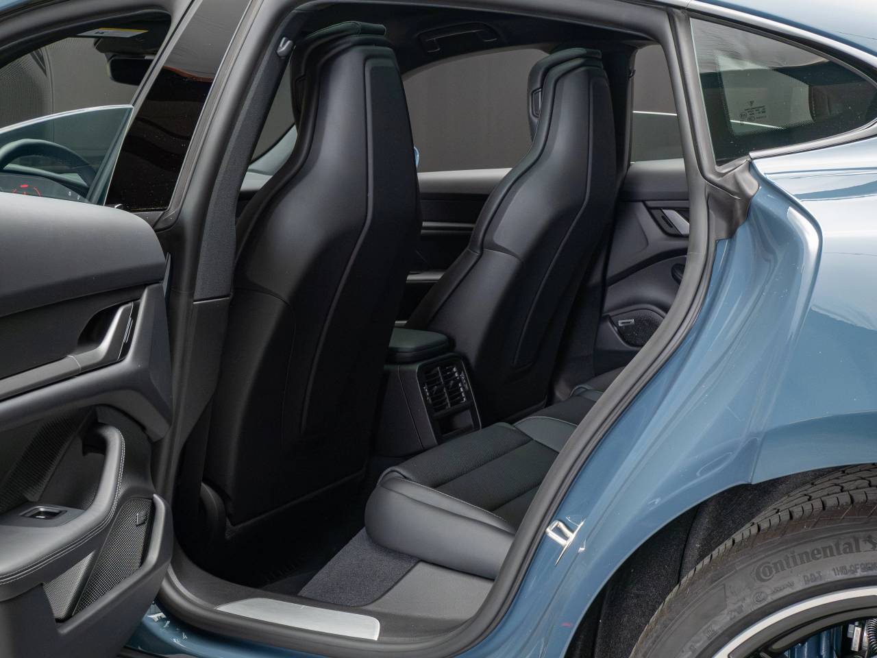 2026 Porsche Taycan Taycan