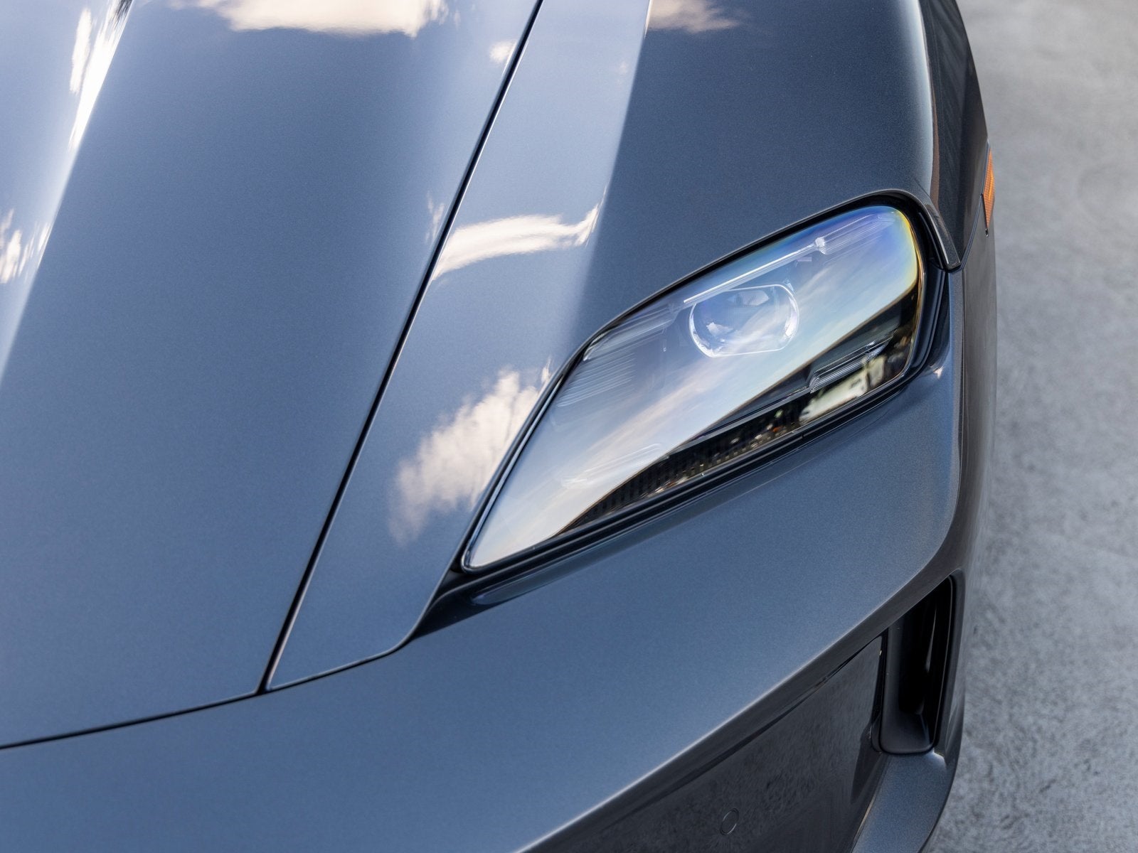 2026 Porsche Taycan 4