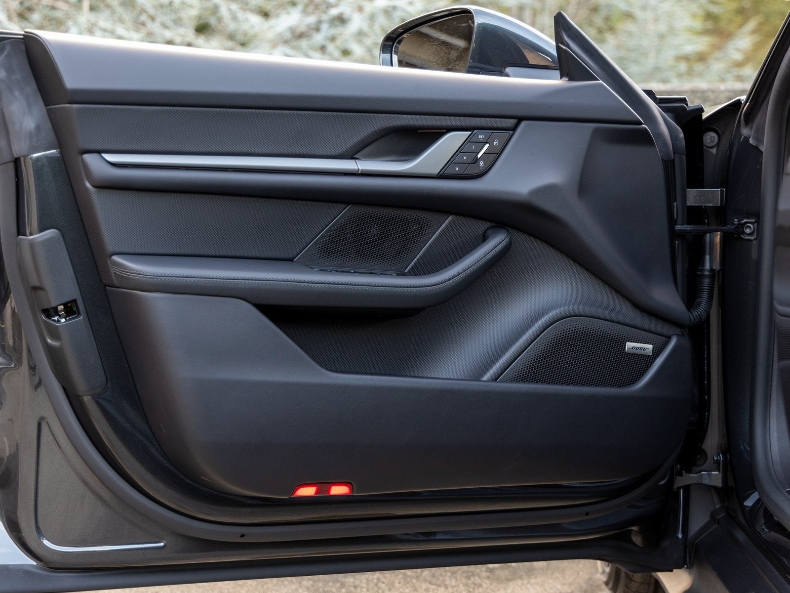 2026 Porsche Taycan 4