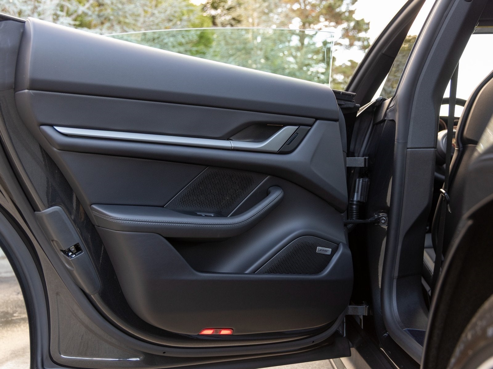 2026 Porsche Taycan 4