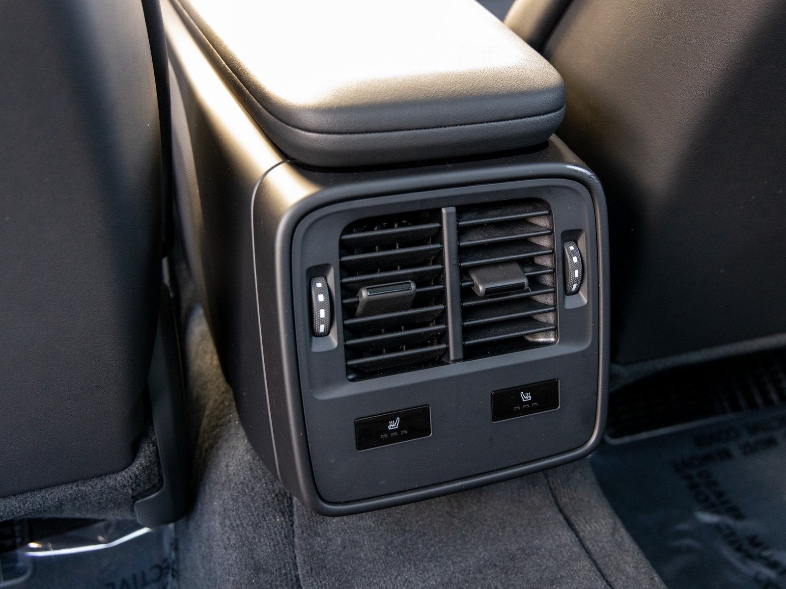 2026 Porsche Taycan 4