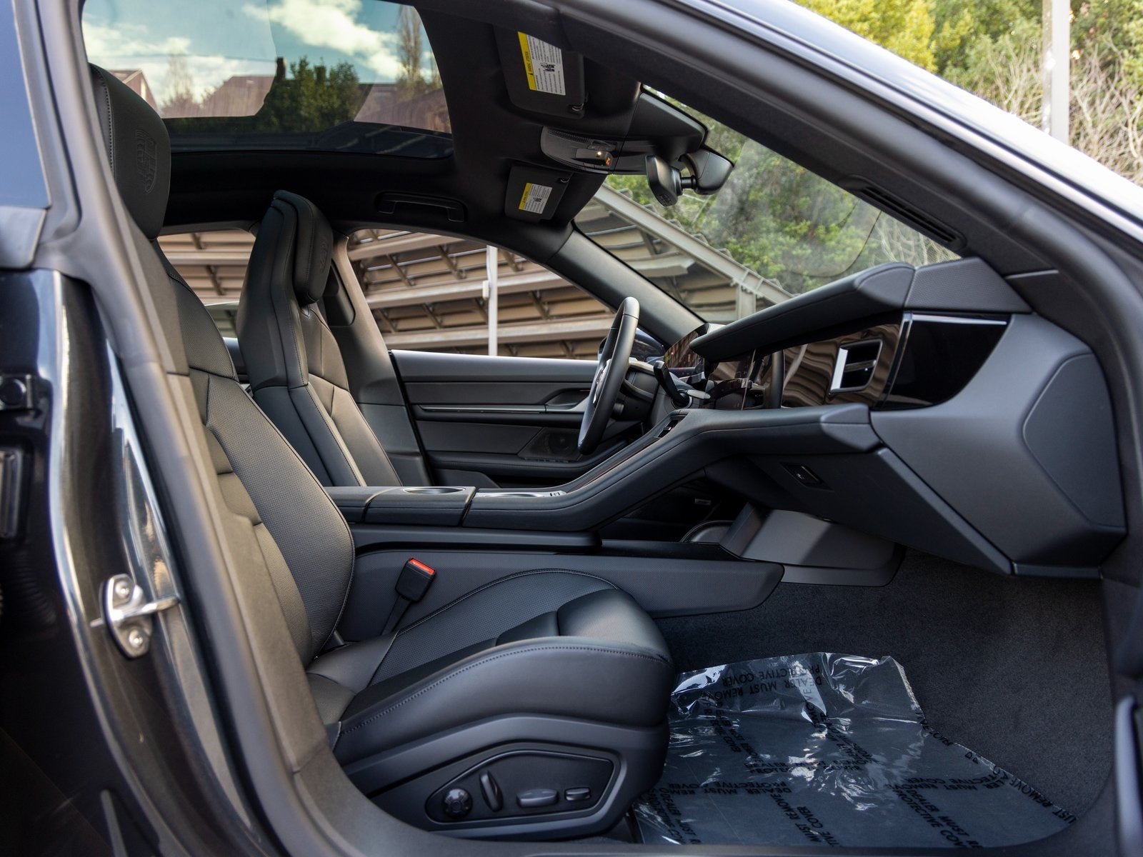 2026 Porsche Taycan 4