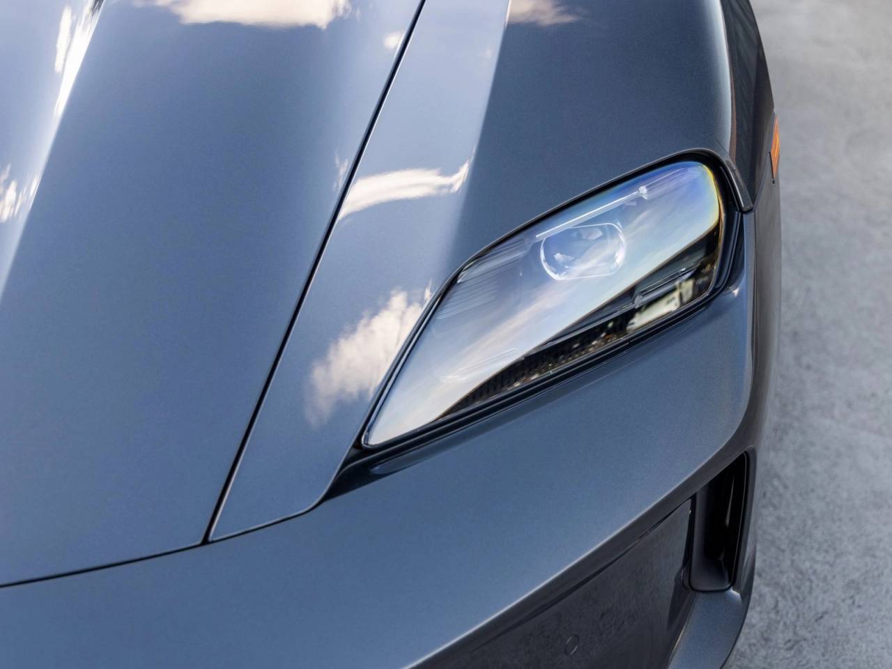 2026 Porsche Taycan Taycan 4