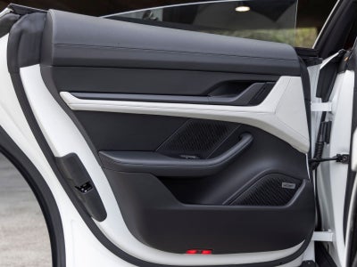 2026 Porsche Taycan Taycan 4 Black Edition