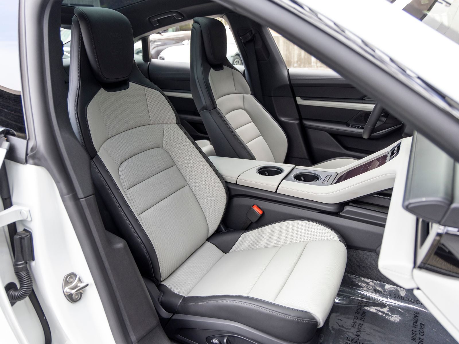 2026 Porsche Taycan Taycan 4 Black Edition