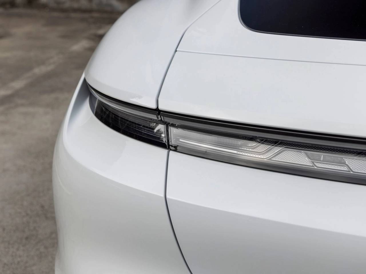 2026 Porsche Taycan Taycan 4 Black Edition