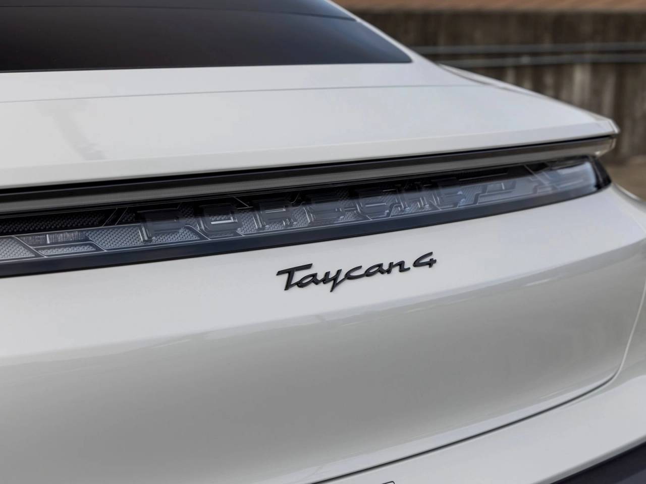 2026 Porsche Taycan Taycan 4 Black Edition
