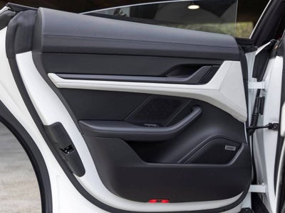 2026 Porsche Taycan Taycan 4 Black Edition