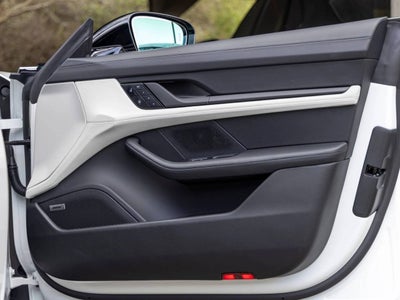 2026 Porsche Taycan Taycan 4 Black Edition